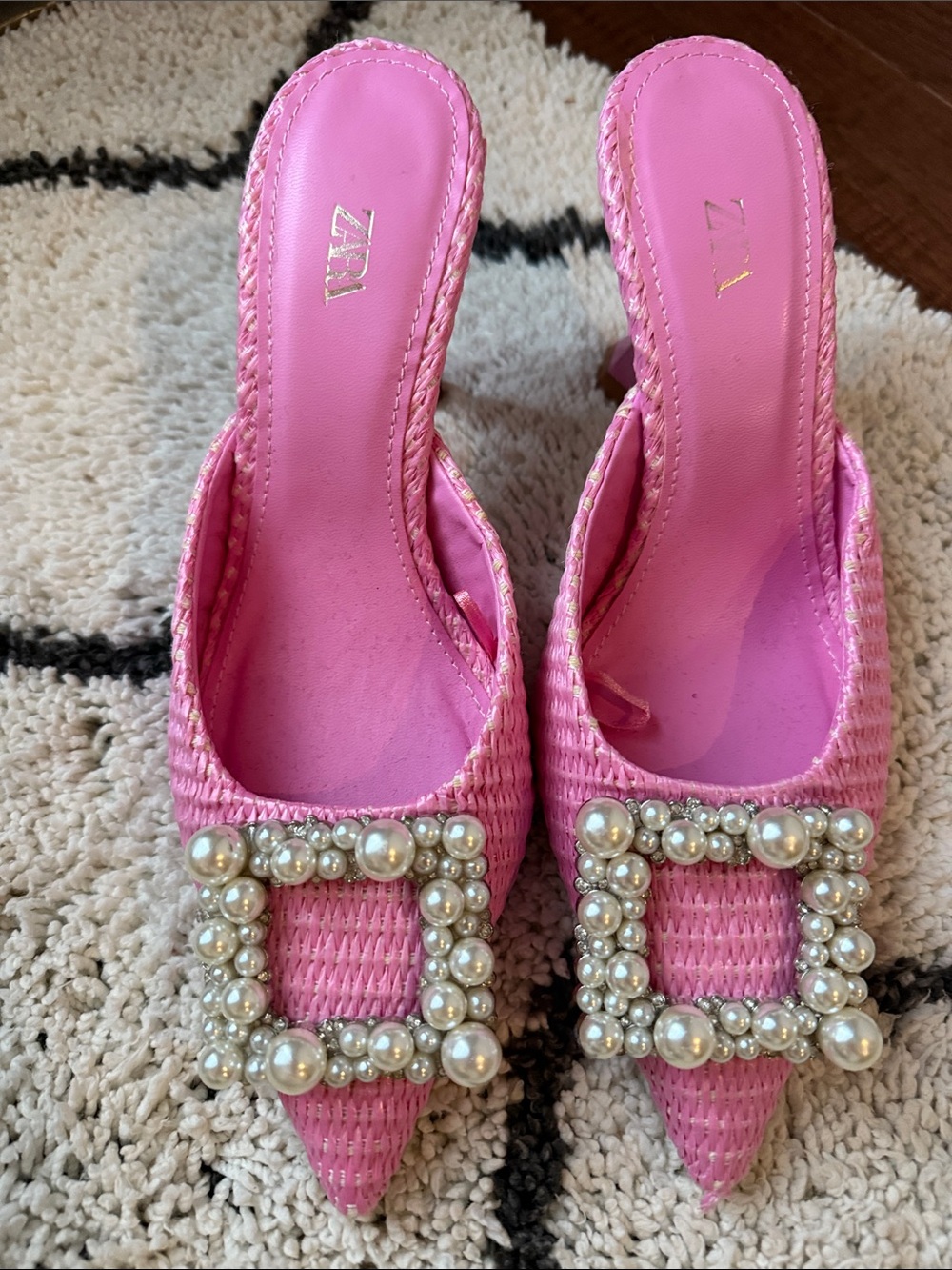 Zara Pink Pearl-Buckle Pointed-Toe Mule